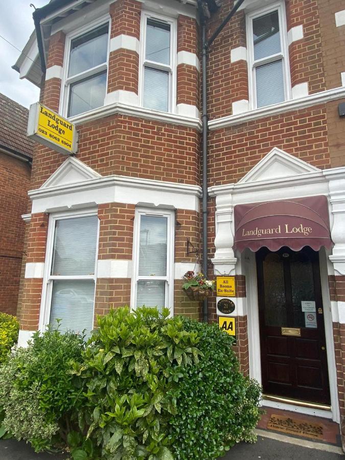 Landguard Lodge Guest House Shipley  外观 照片